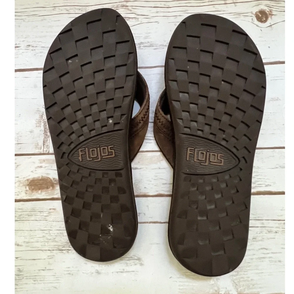 Flojos Flip Flop Sandals Brown Faux Leather Comfort Beach Shoes Size 11.5in